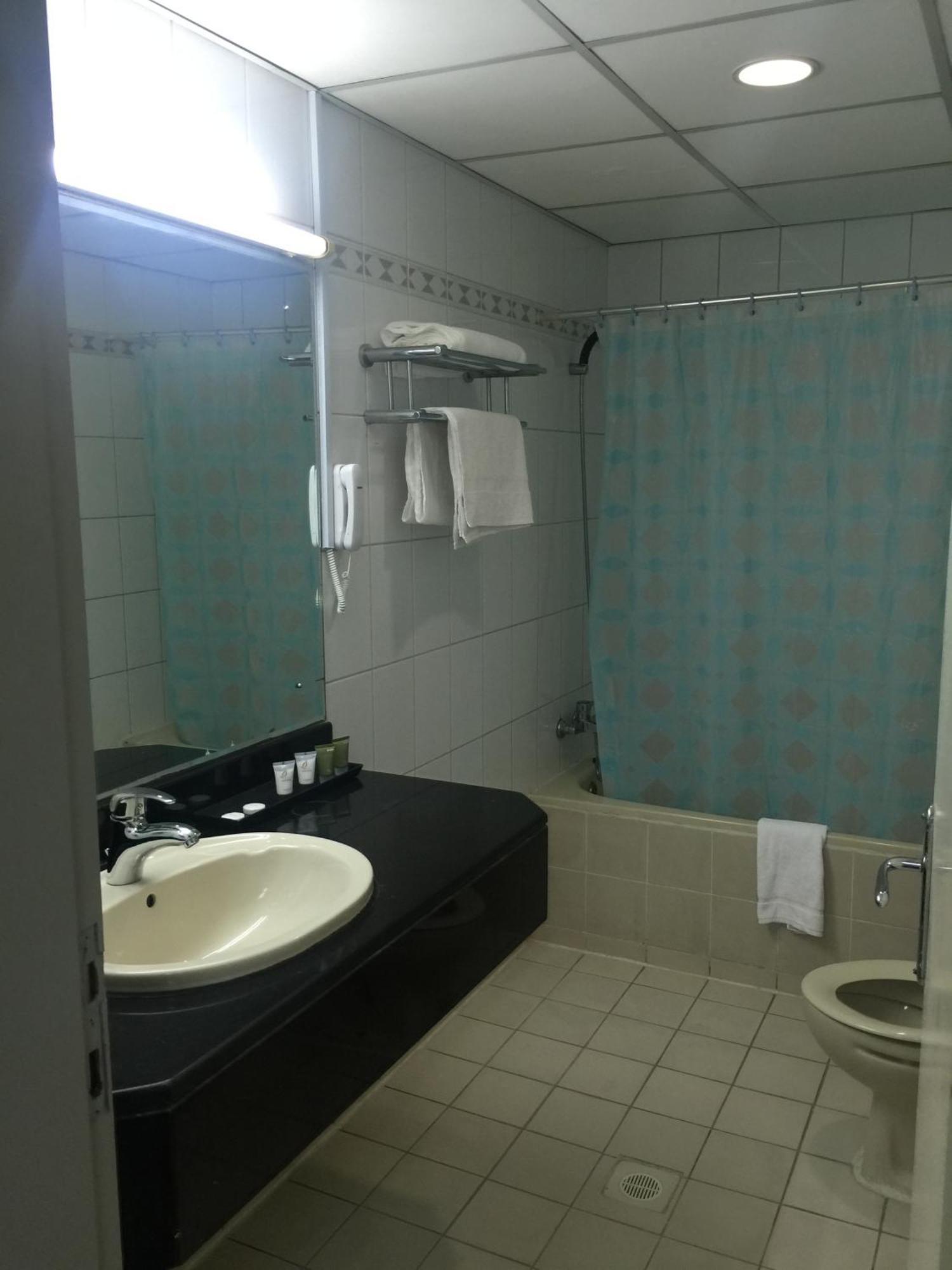 Sky Hotel Apartments Дубай Номер фото